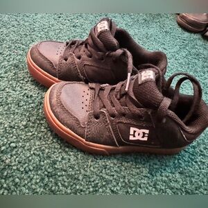 Kids DC sneakers
